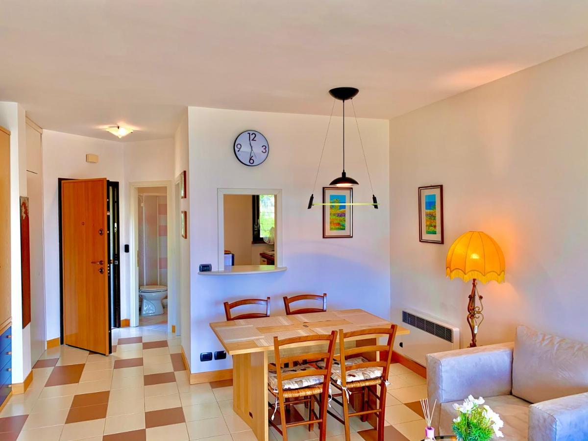 Sky&Pool Dom Apartman Riva del Garda Kültér fotó