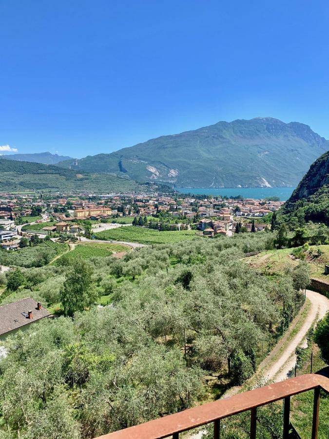 Sky&Pool Dom Apartman Riva del Garda Kültér fotó
