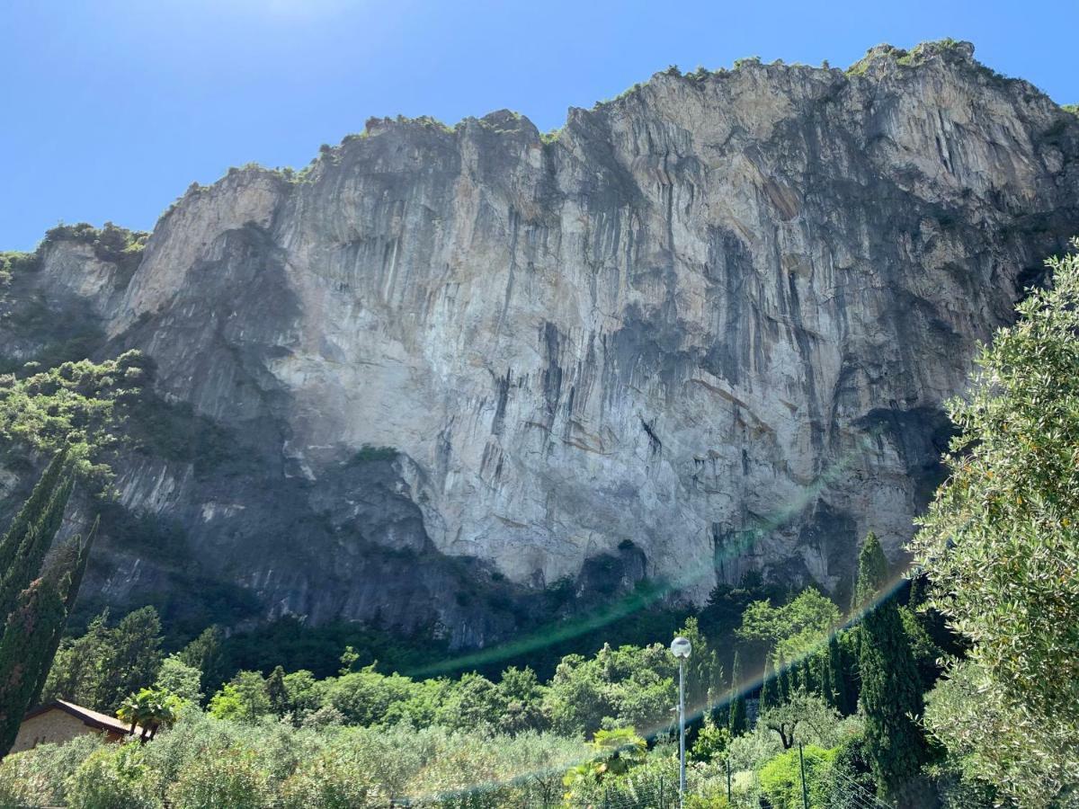 Sky&Pool Dom Apartman Riva del Garda Kültér fotó