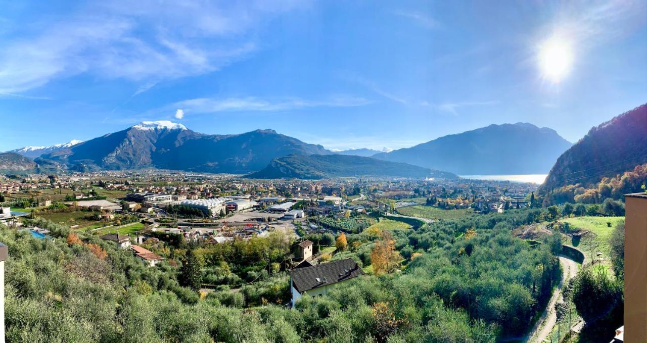 Sky&Pool Dom Apartman Riva del Garda Kültér fotó